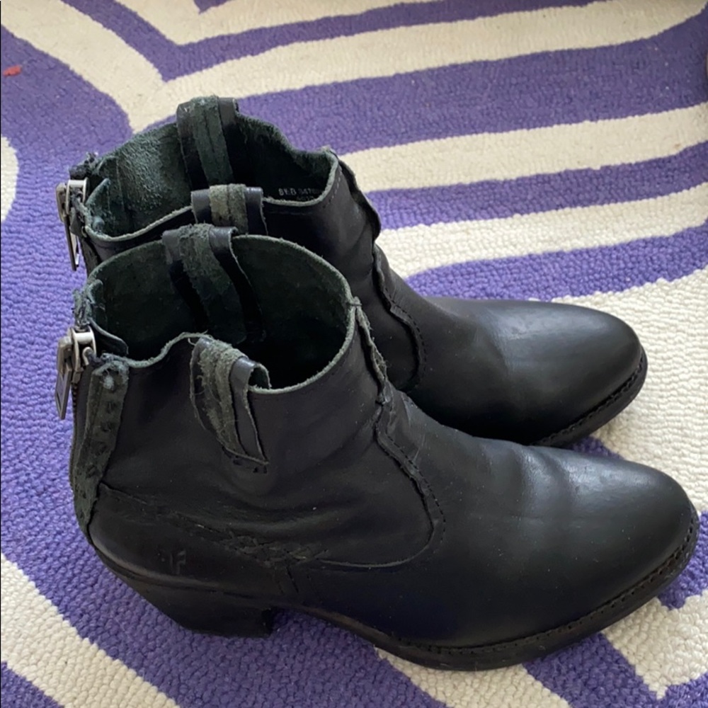 Frye bootie with heel and zipper.